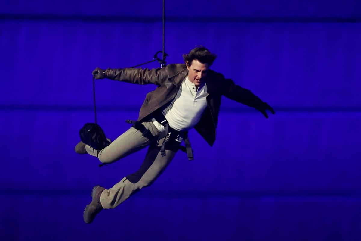 بدلکاری تام کروز در مراسم اختتامیه المپیک پاریس!