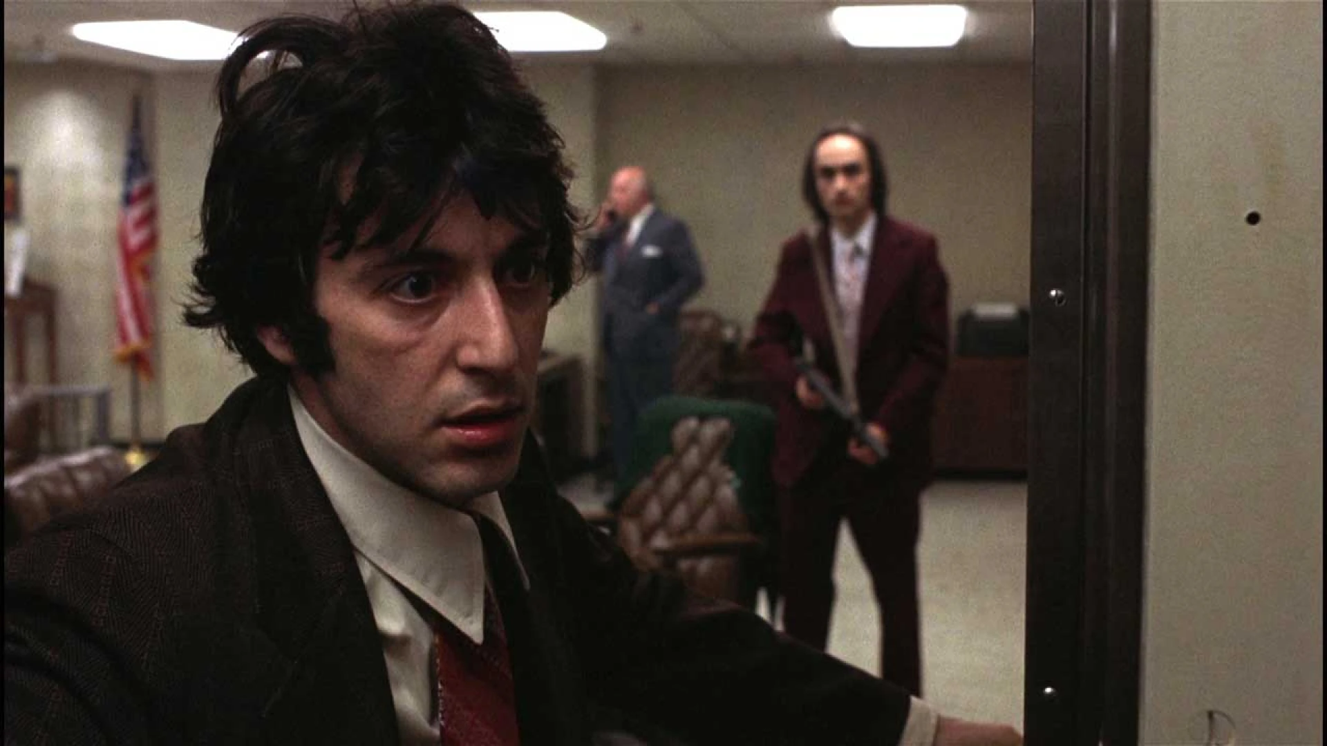 دانلود فیلم Dog Day Afternoon 1975