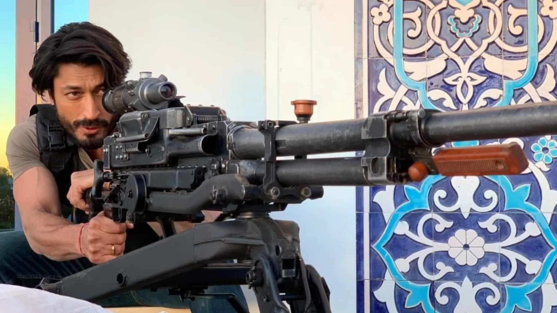 دانلود فیلم IB 71 2023