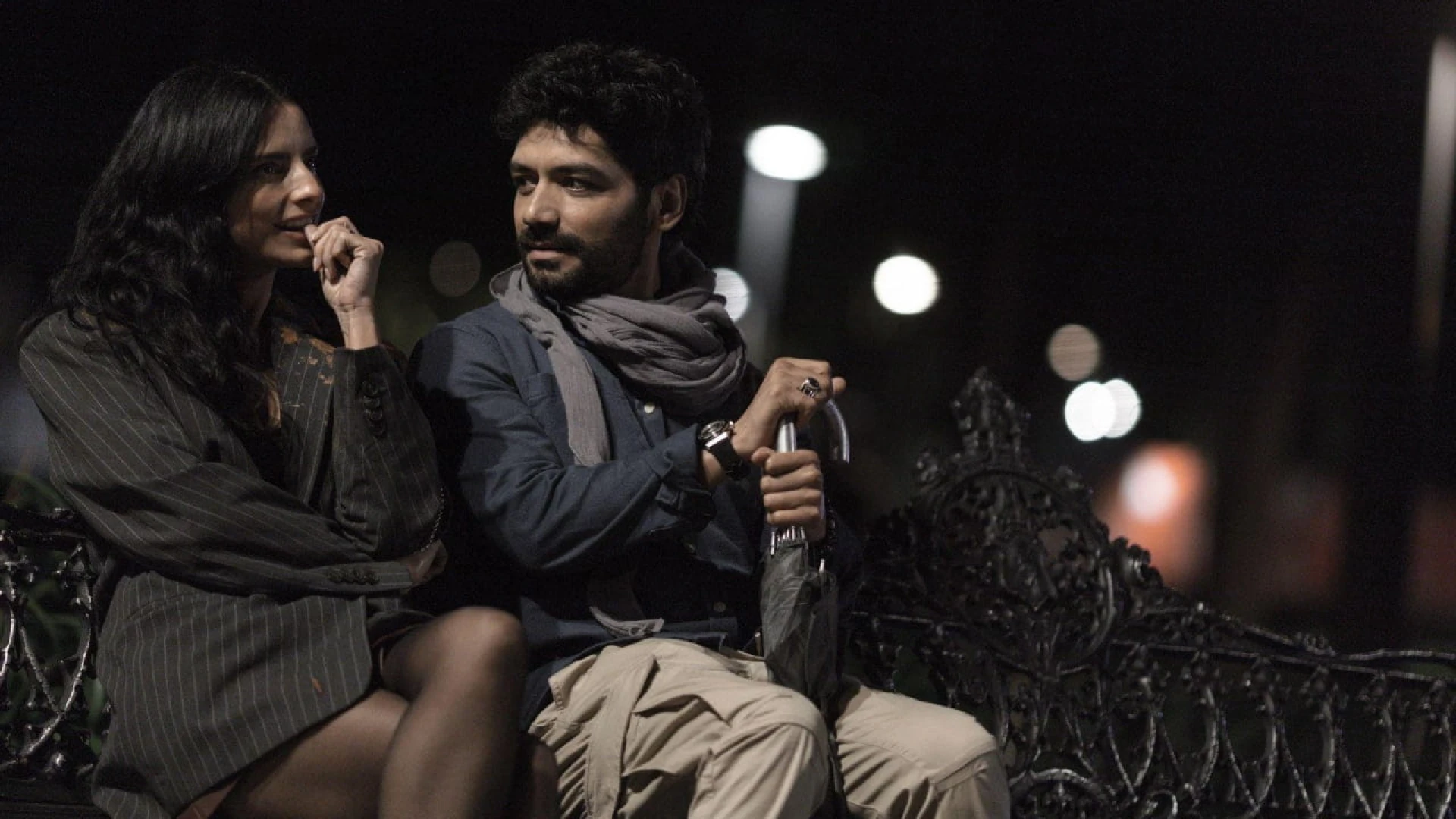 دانلود سریال Between Walls