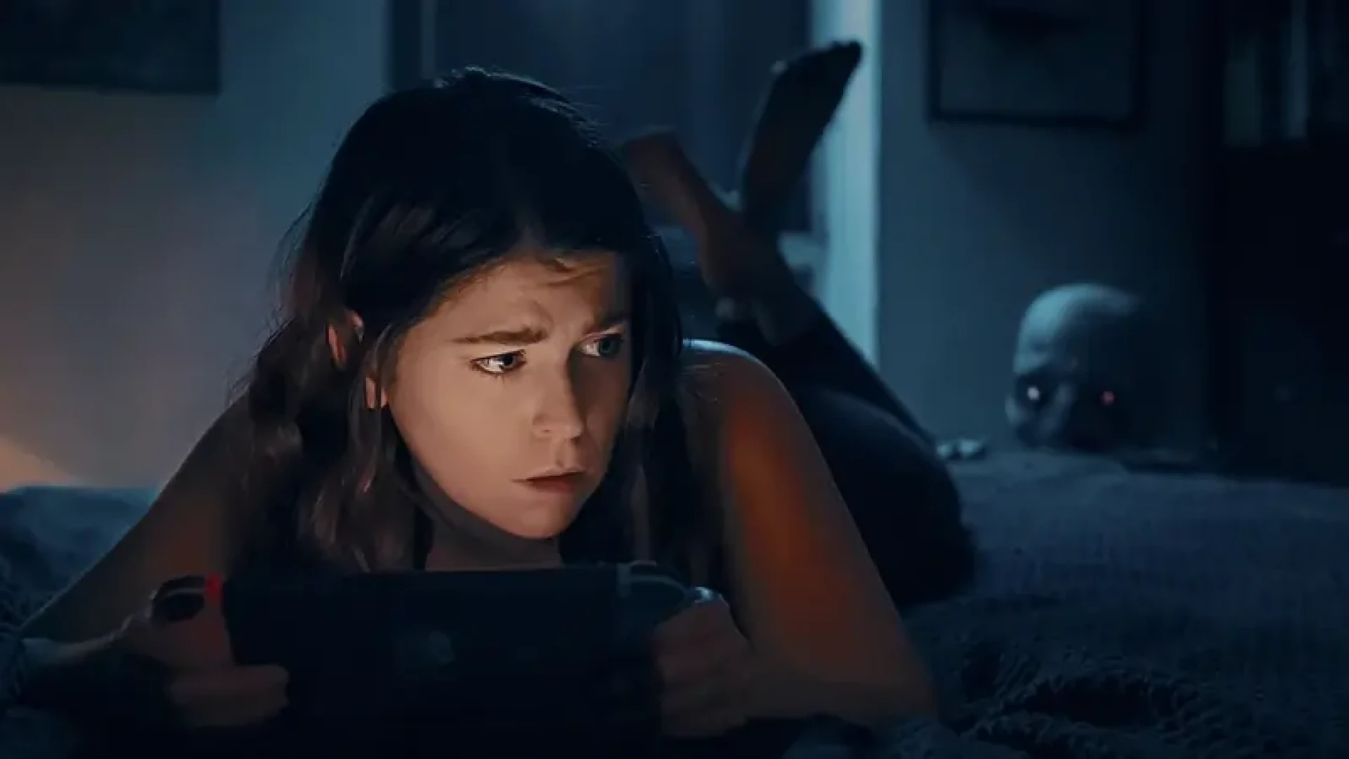 دانلود فیلم Don't Peek 2025