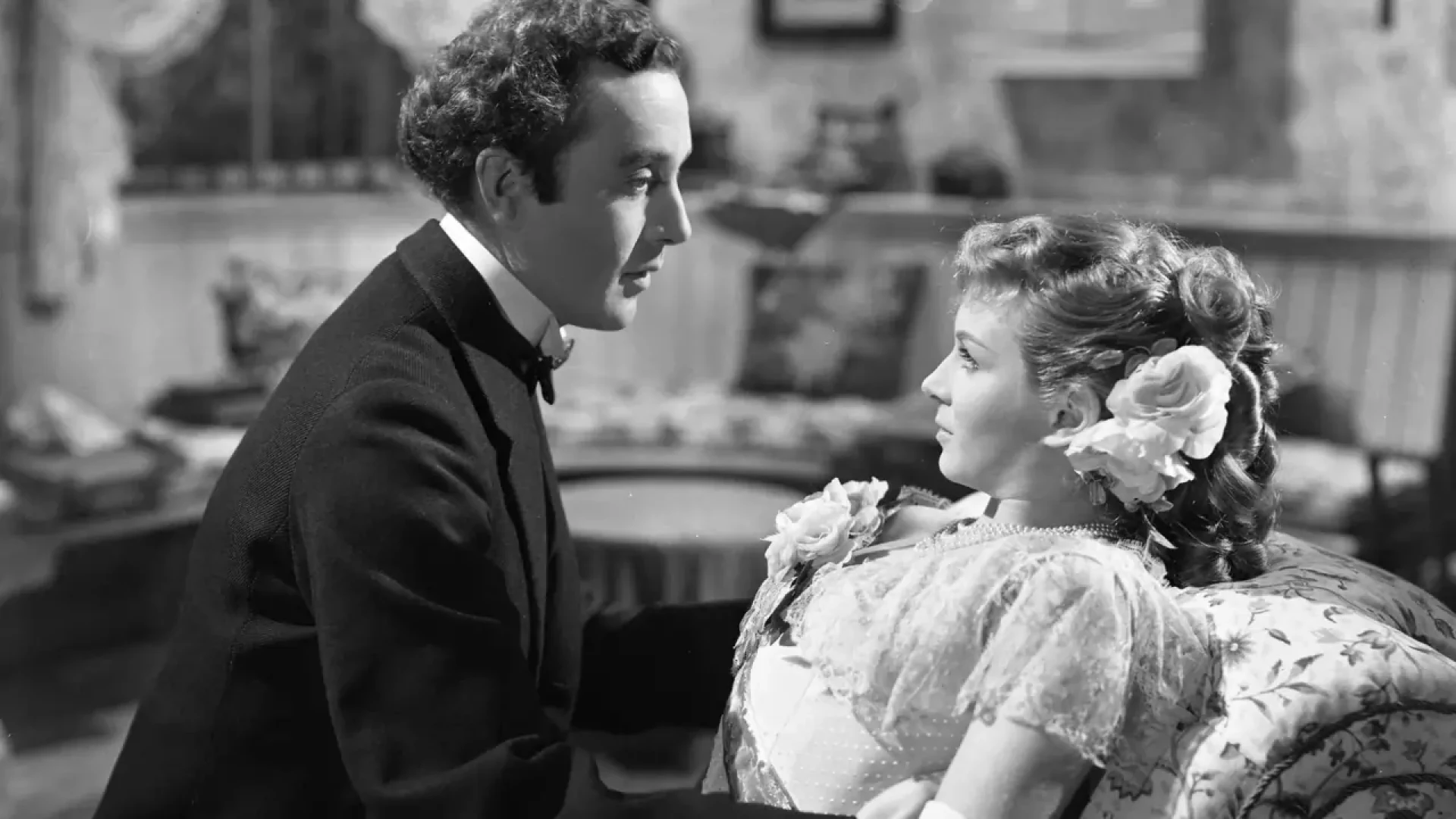 دانلود فیلم Kind Hearts and Coronets 1949