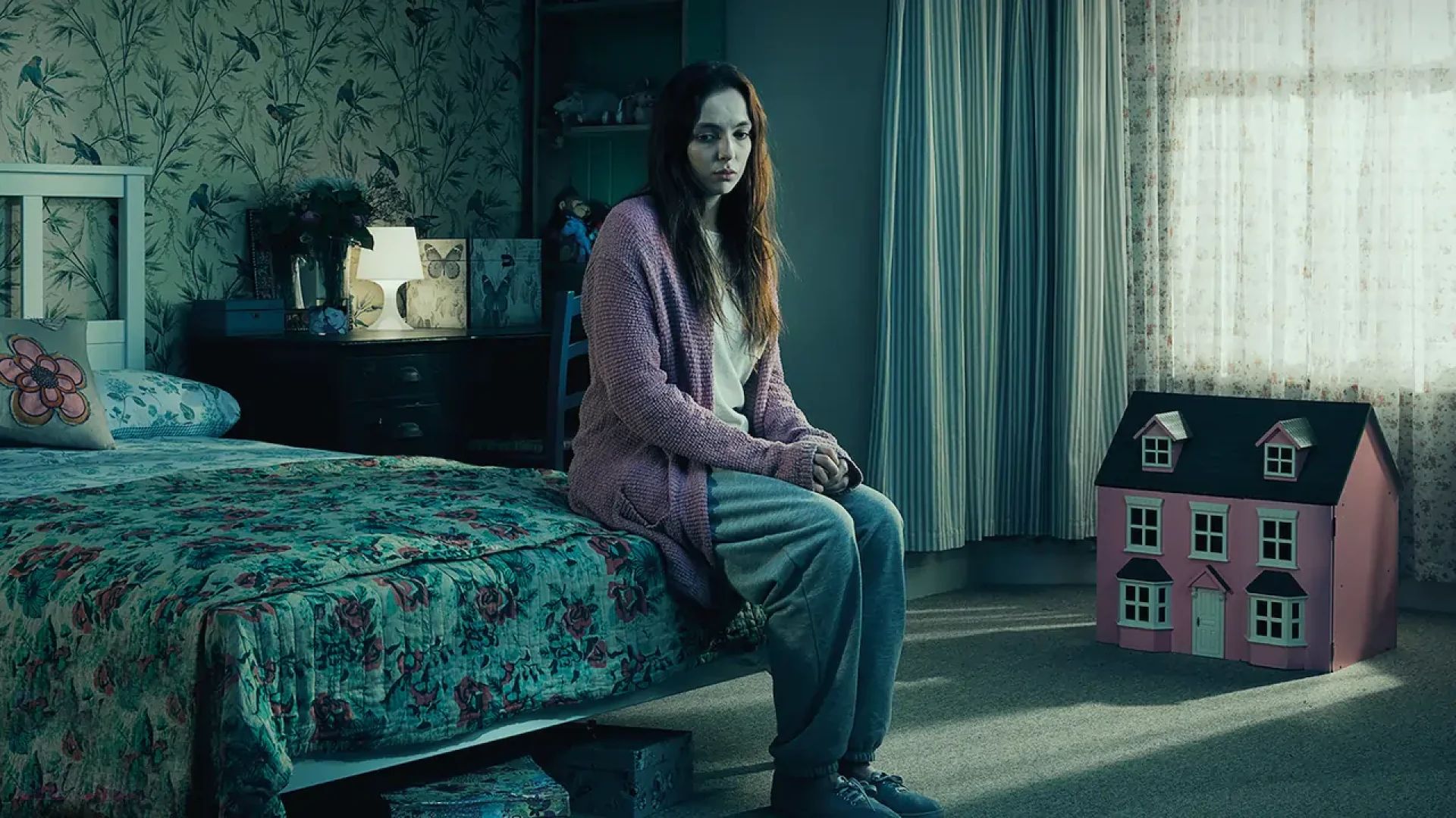 دانلود سریال Thirteen