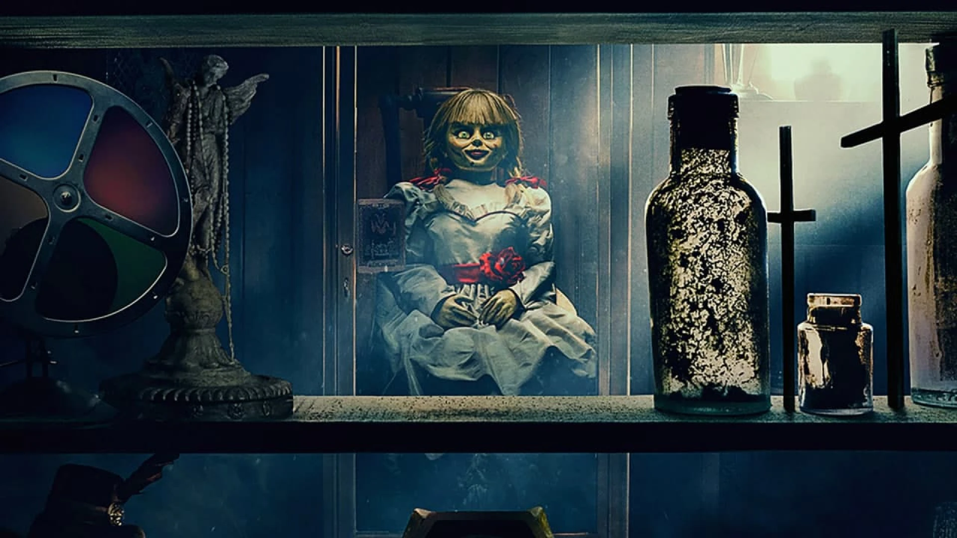 دانلود فیلم Annabelle Comes Home 2019