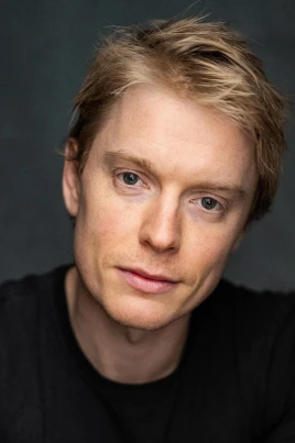 Freddie Fox