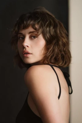 Chloe Van Landschoot